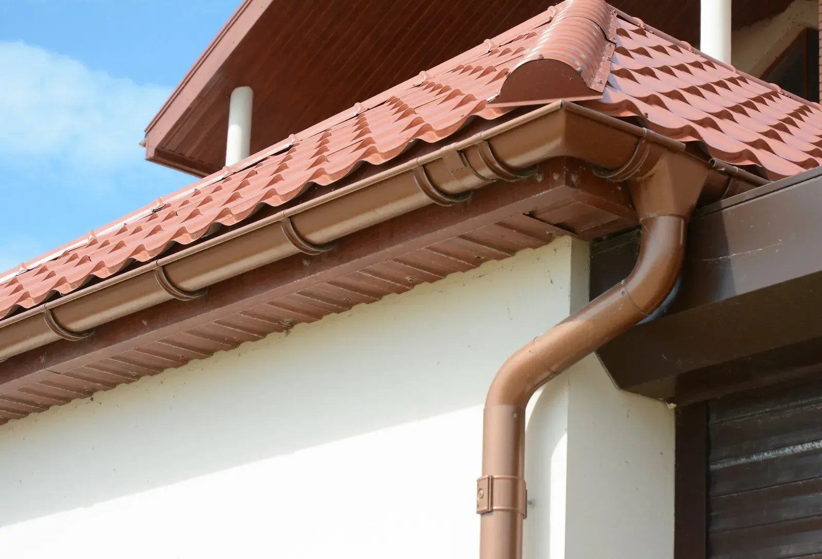 Soffits-Fascias-&-Guttering-Featured-Image